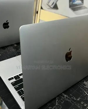 New Laptop Apple MacBook Air 2020 M1 16GB Apple M1 SSD 512GB