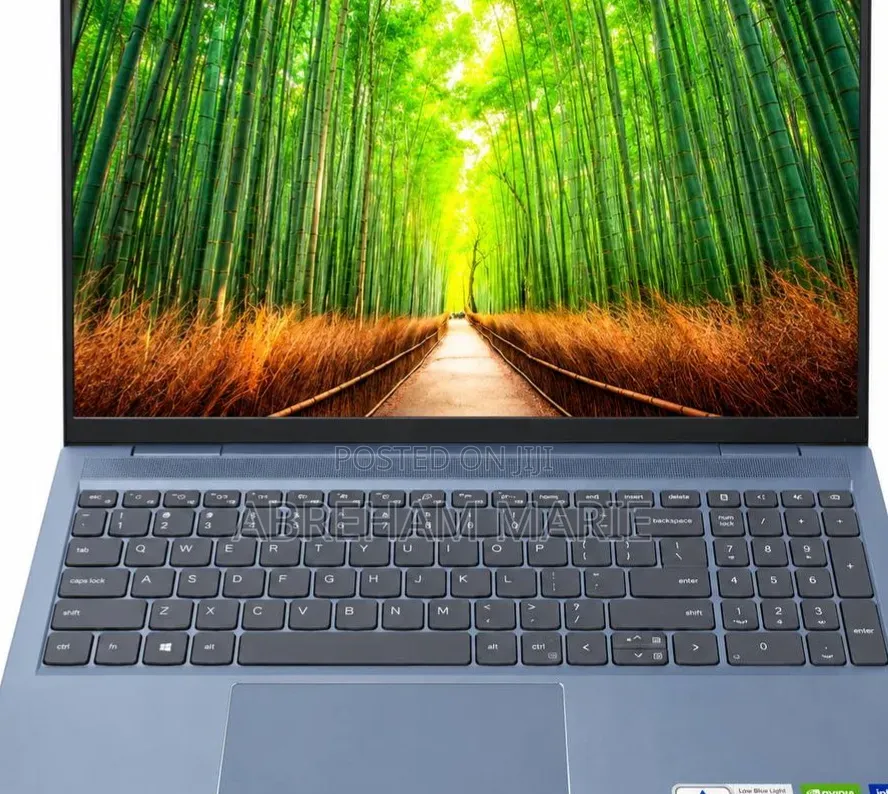 New Laptop Dell Inspiron 16 7610 16GB Intel Core i7 SSD 512GB