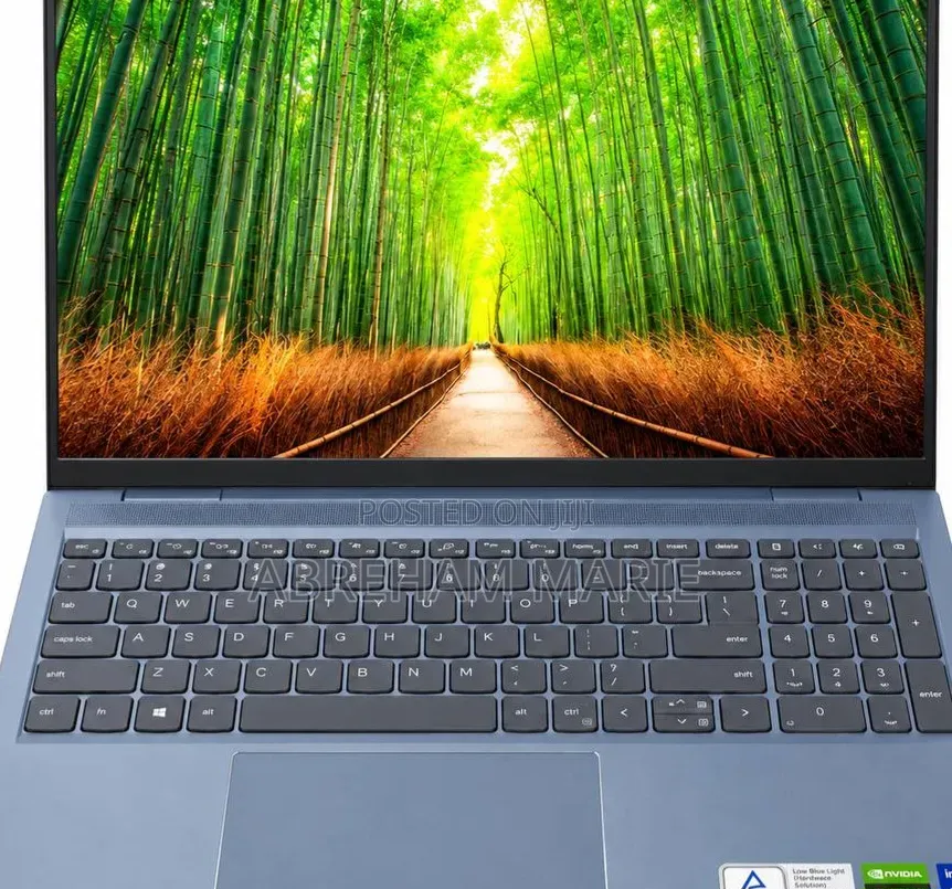 New Laptop Dell Inspiron 16 7610 16GB Intel Core i7 SSD 512GB
