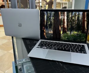 New Laptop Apple MacBook Air 2020 M1 16GB Apple M1 SSD 512GB
