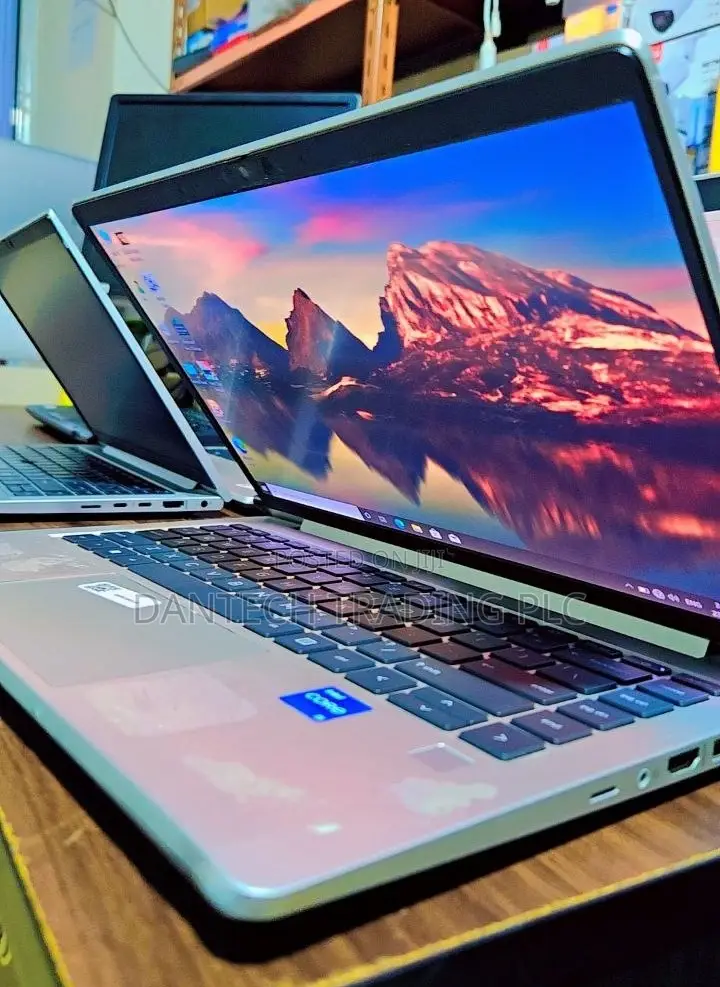 Laptop HP EliteBook 640 G9 16GB Intel Core i5 SSD 256GB