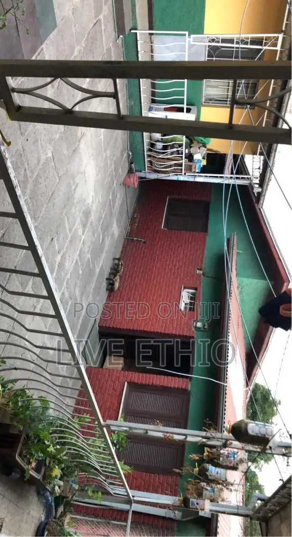 3bdrm Villa in Bole for sale