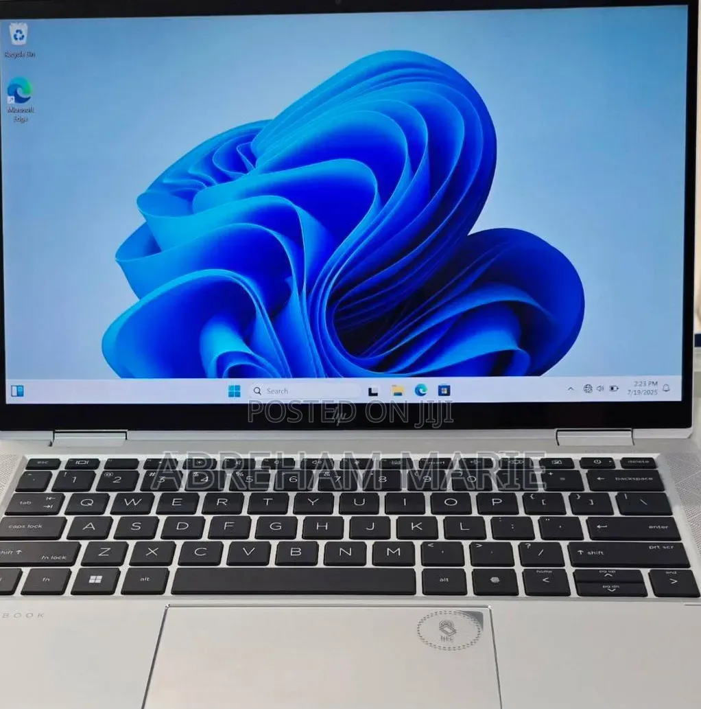 New Laptop HP EliteBook 1040 G8 16GB Intel Core i7 SSD 512GB