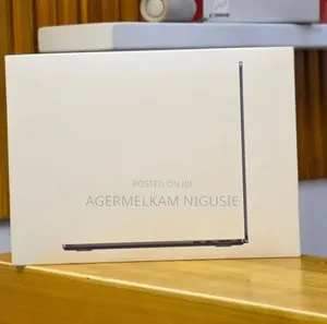 New Laptop Apple MacBook Pro 2019 16GB Intel Core i9 SSD 512GB