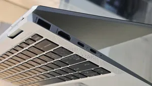 New Laptop HP EliteBook 1040 G8 16GB Intel Core i7 SSD 512GB