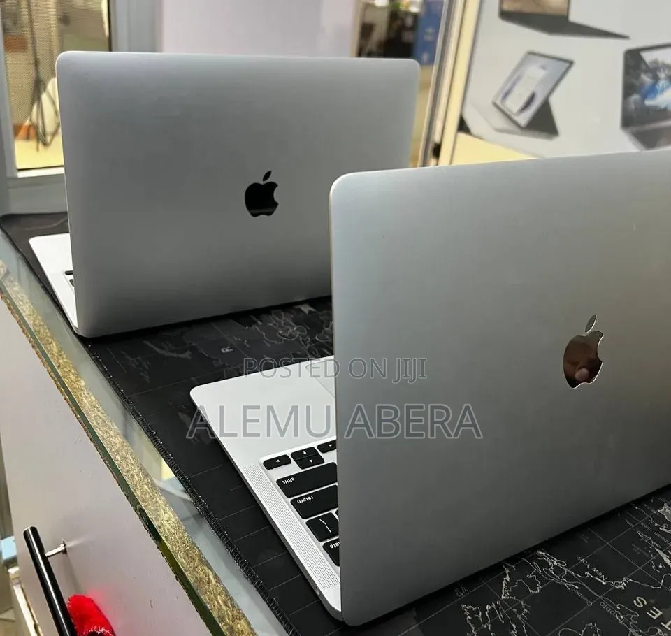 New Laptop Apple MacBook Air 2020 M1 16GB Apple M1 SSD 512GB