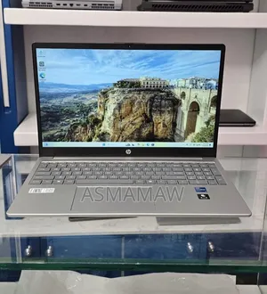New Laptop HP Stream Notebook 16GB Intel Core i7 SSD 512GB