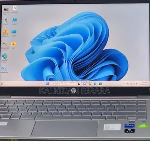 New Laptop HP Pavilion 11 16GB Intel Core i5 SSD 512GB