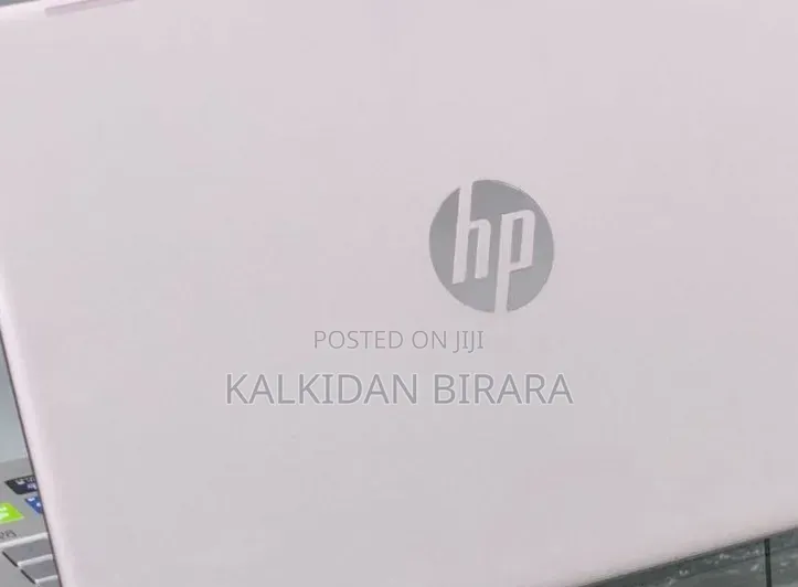 New Laptop HP Pavilion 11 16GB Intel Core i5 SSD 512GB