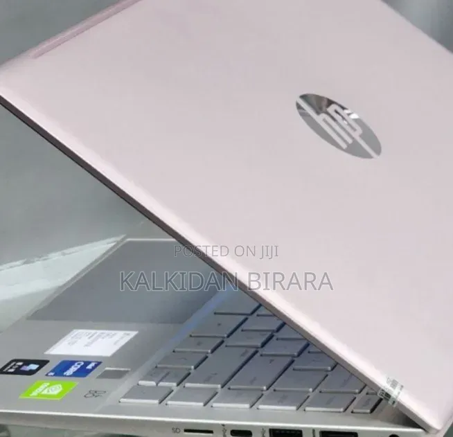 New Laptop HP Pavilion 11 16GB Intel Core i5 SSD 512GB