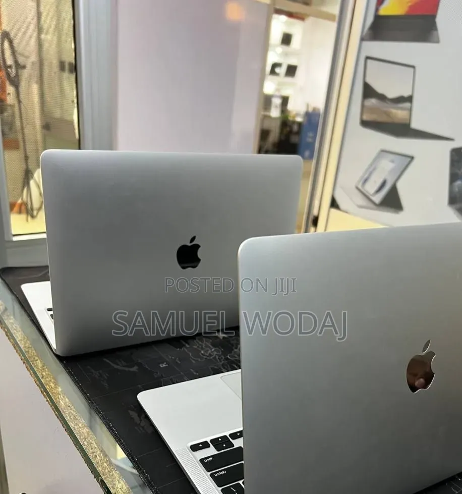 New Laptop Apple MacBook Air 2020 M1 16GB Apple M1 SSD 512GB