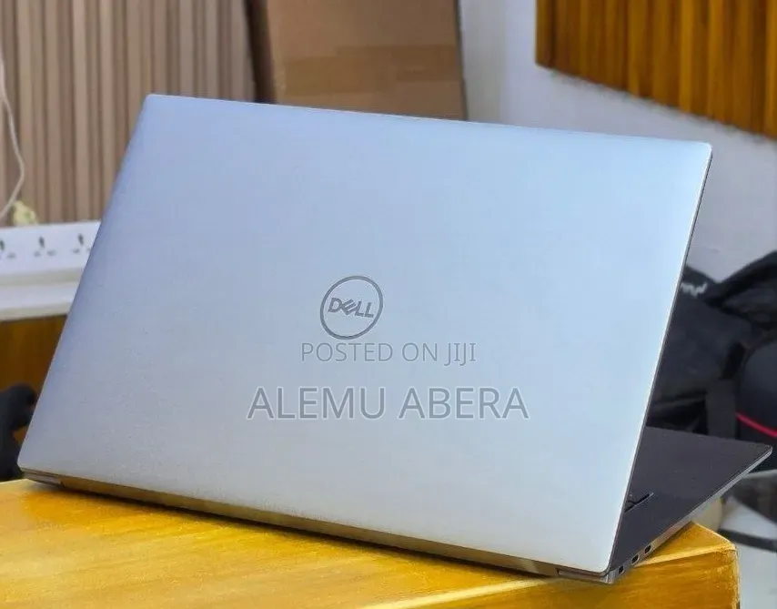New Laptop Dell Precision 5550 16GB Intel Core i7 SSD 512GB