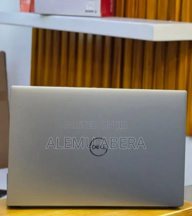 New Laptop Dell Precision 5550 16GB Intel Core i7 SSD 512GB