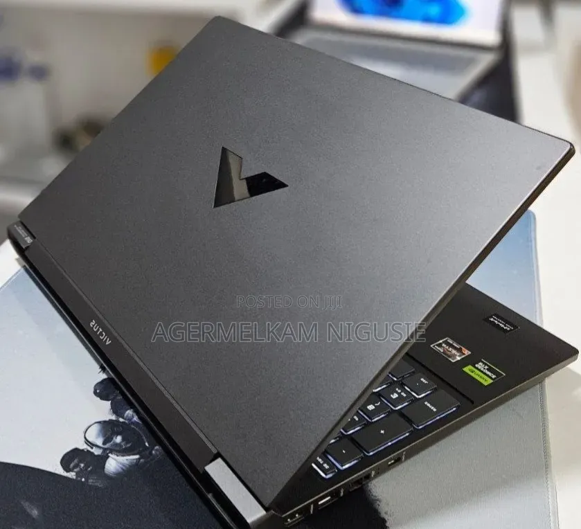 New Laptop HP Victus 15 16GB Intel Core i7 SSD 512GB