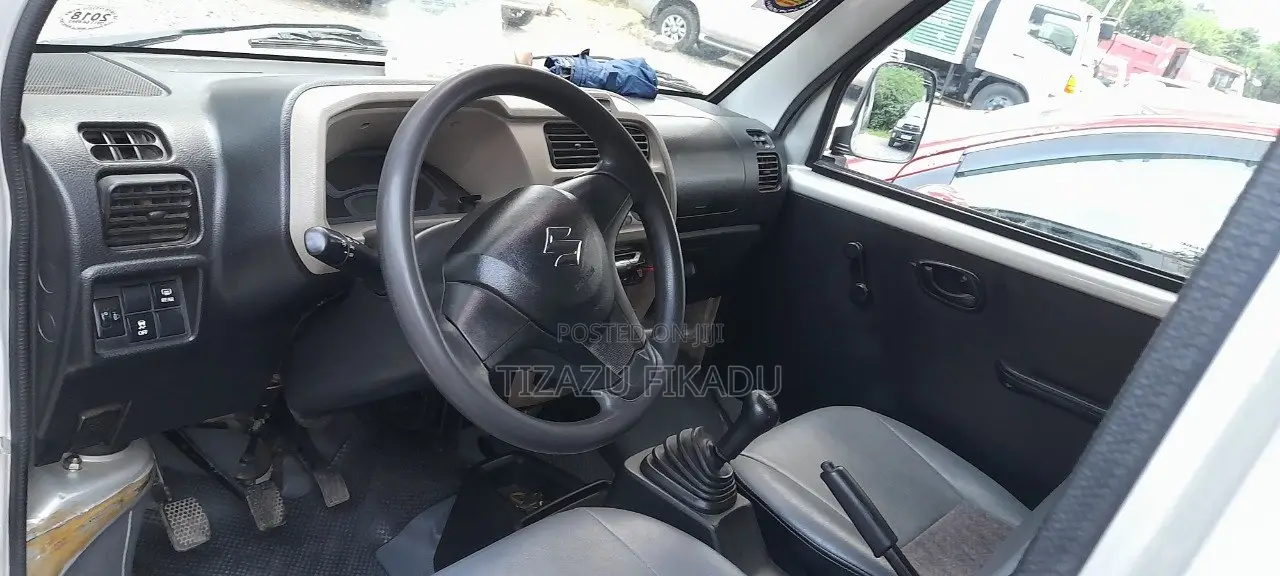 Suzuki Eeco 1.2 Petrol FWD 2024 Silver
