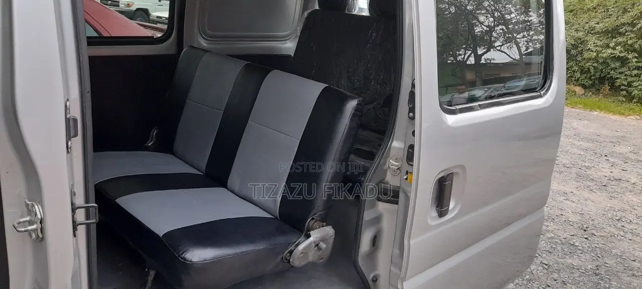 Suzuki Eeco 1.2 Petrol FWD 2024 Silver