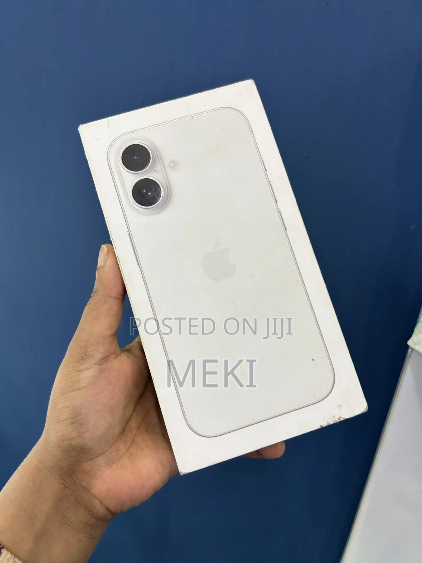 New Apple iPhone 16 128 GB White
