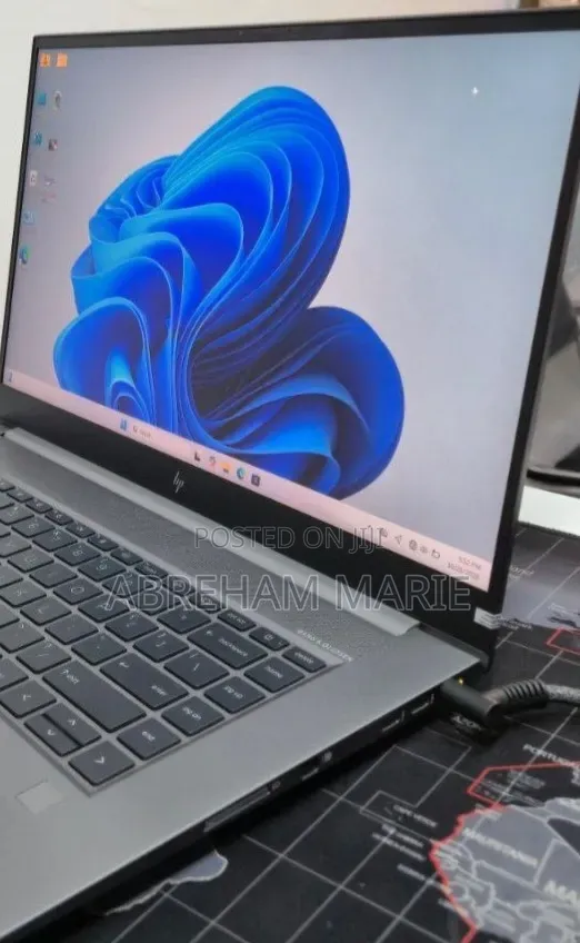 New Laptop HP ZBook 15 32GB Intel Core i7 SSD 1T