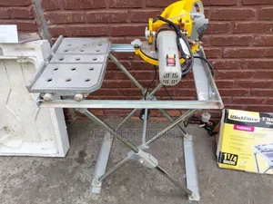 WorkForce THD850 7" Wet Tile and Stone Saw With Stand