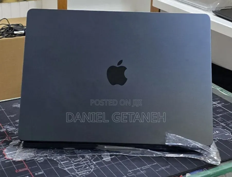 New Laptop Apple MacBook Air 2026 M5 16GB Apple M5 SSD 512GB