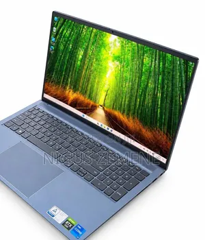 New Laptop Dell Inspiron 16 7610 16GB Intel Core i7 SSD 512GB