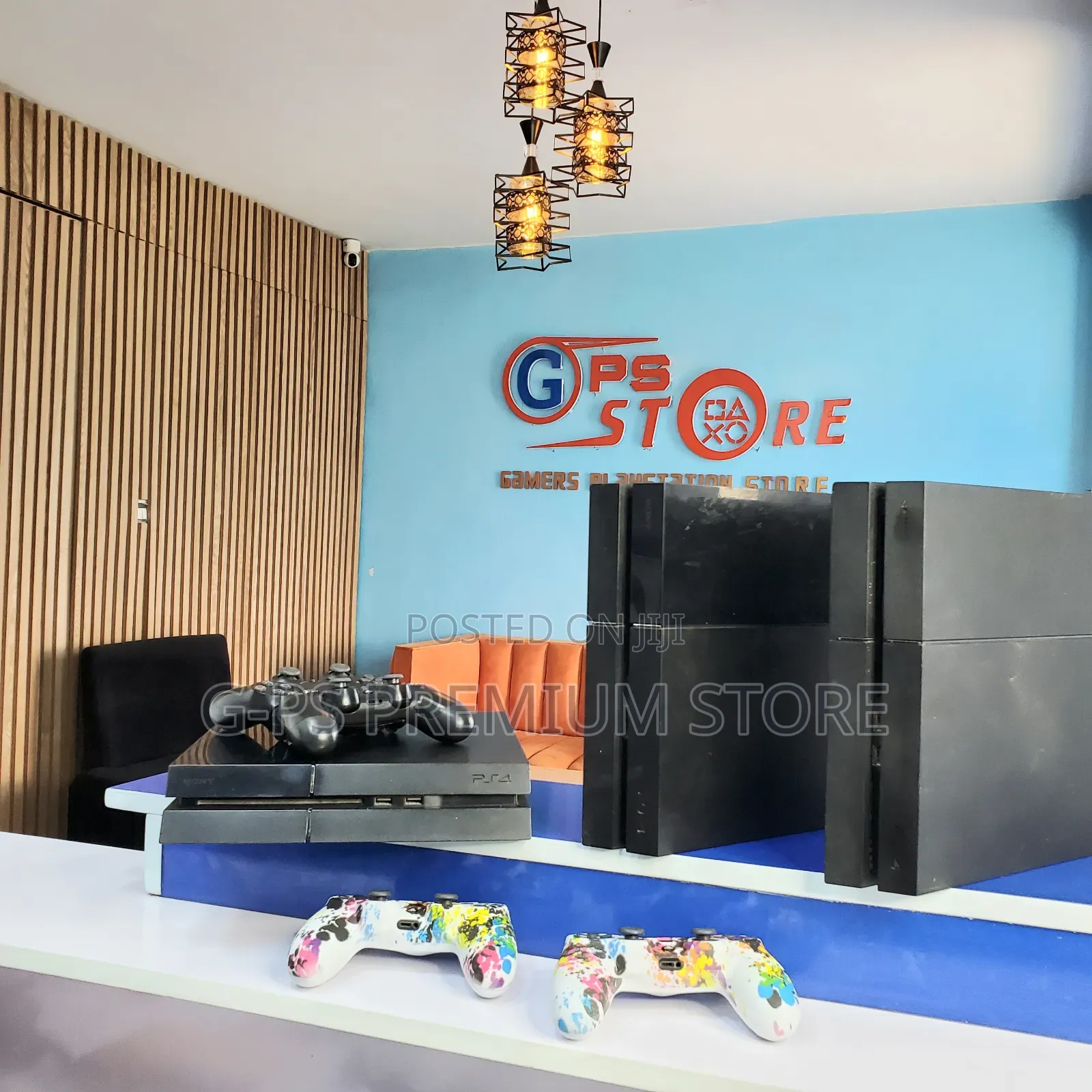 · ‎g-Ps STORE – Original PS4 Fat With 2 Controllers
