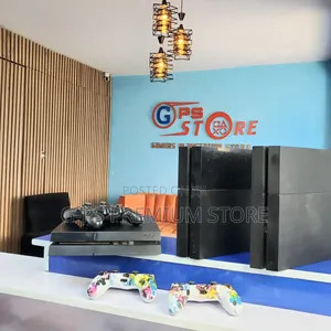 · ‎g-Ps STORE – Original PS4 Fat With 2 Controllers