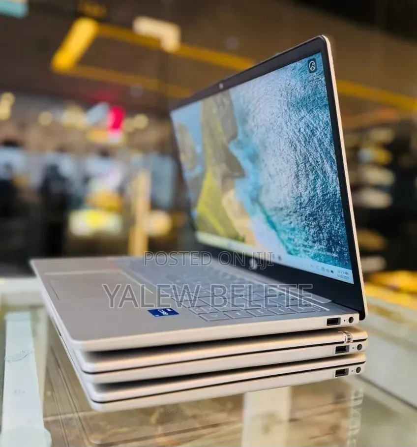New Laptop HP Stream Notebook 16GB Intel Core i7 SSD 1T