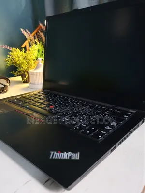 Laptop Lenovo ThinkPad T14s Gen 2 16GB AMD Ryzen 7 SSD 512GB