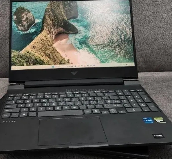 New Laptop HP Victus 16 16GB Intel Core i7 SSD 1T