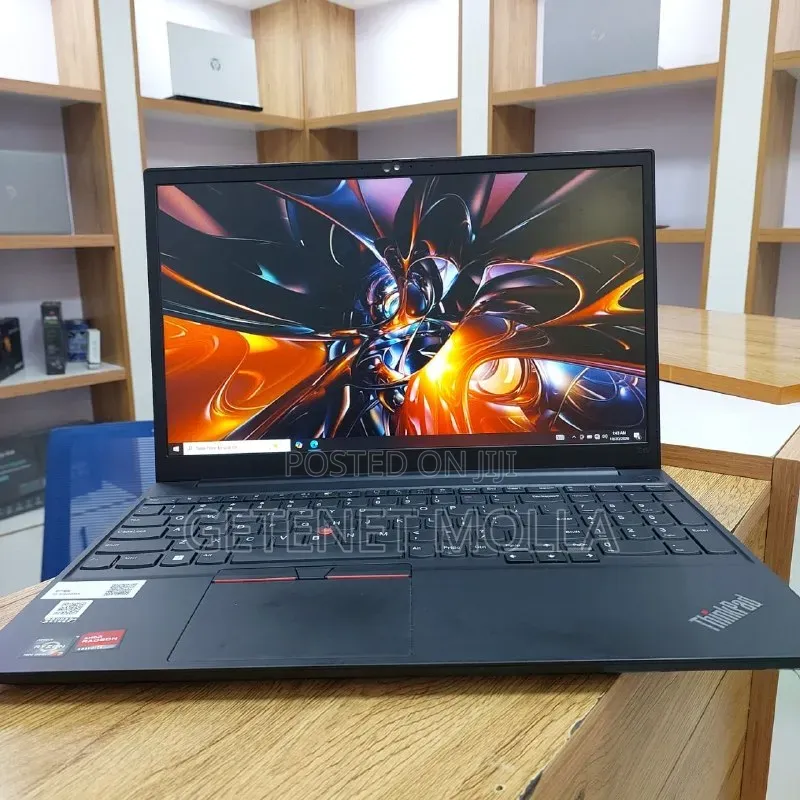 New Laptop Lenovo ThinkPad E15 16GB AMD Ryzen 7 SSD 512GB