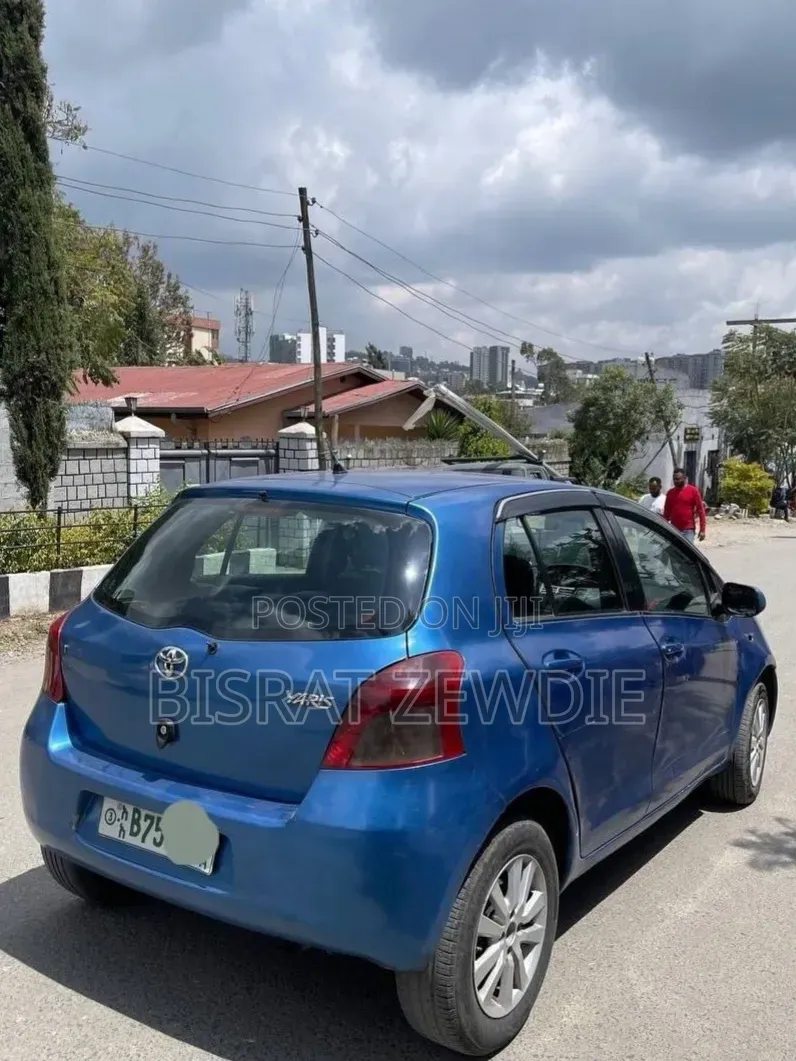 Toyota Yaris 2006 Blue