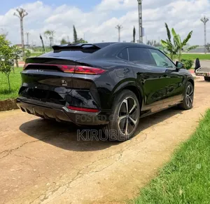 New BYD Song L DM-i 2025 Black