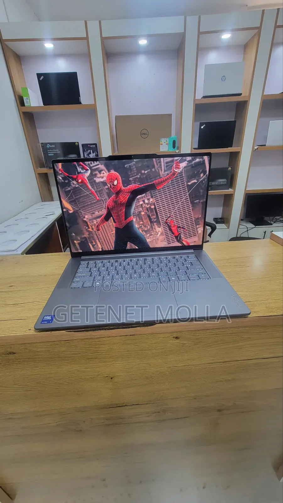New Laptop Lenovo Yoga Slim 7 32GB Intel Core Ultra 7 SSD 1T