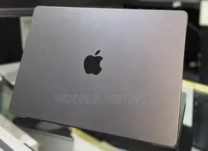 New Laptop Apple MacBook Pro 2025 M5 16GB Apple M5 SSD 512GB