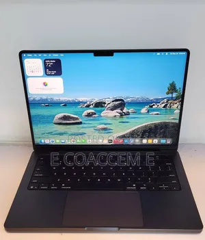 New Laptop Apple MacBook Pro 2025 M5 16GB Apple M5 SSD 512GB