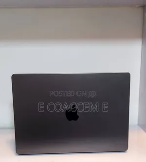New Laptop Apple MacBook Pro 2025 M5 16GB Apple M5 SSD 512GB