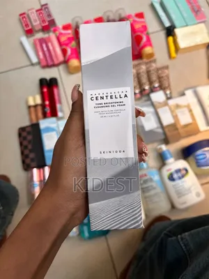 Centella Tone Brightening Cleanser