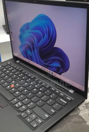 New Laptop Lenovo ThinkPad Yoga 32GB Intel Core Ultra 7 SSD 1T