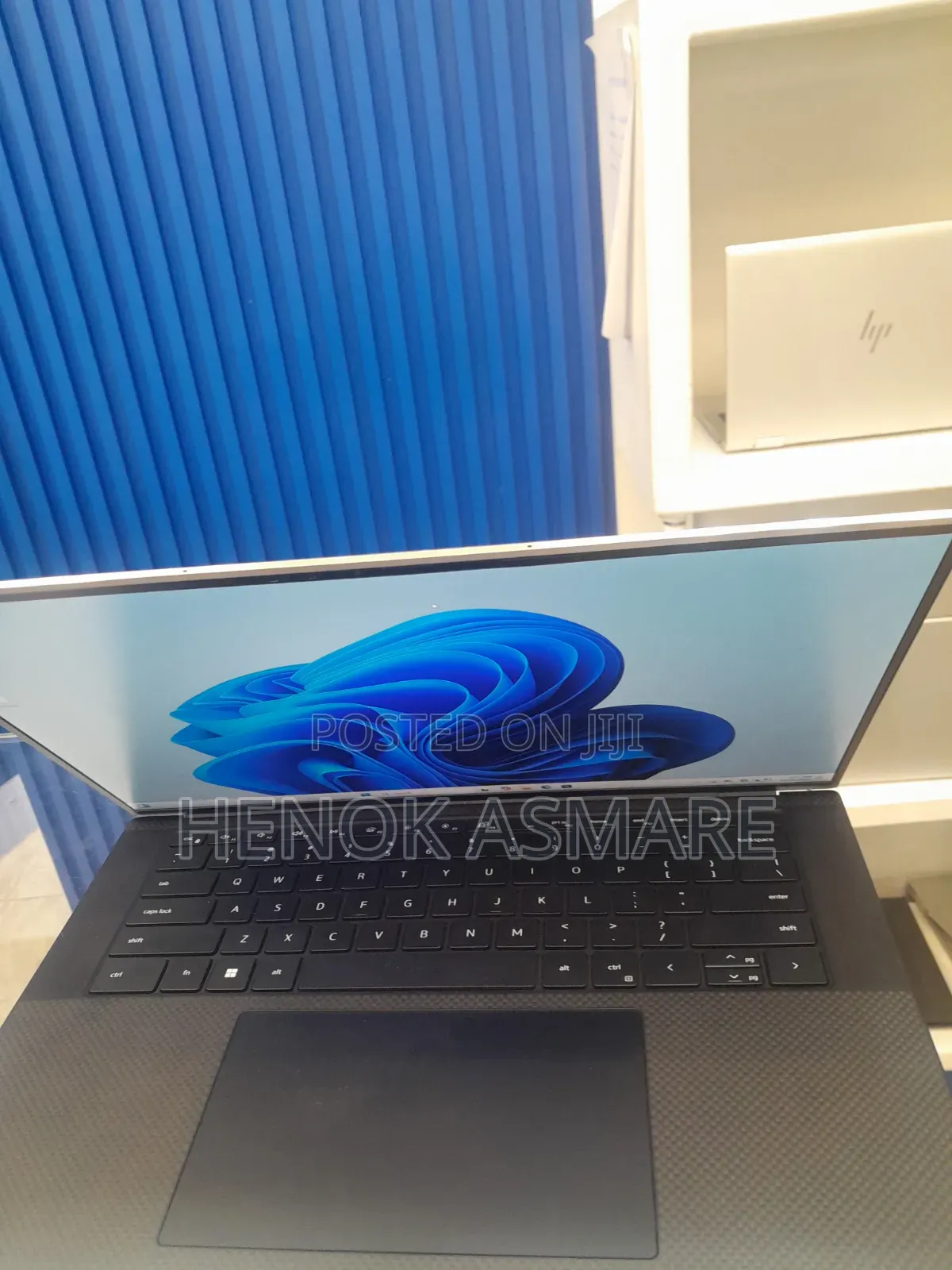 New Laptop Dell XPS 15 16GB Intel Core i7 SSD 512GB