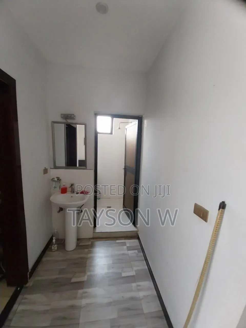 4bdrm House in Addis Ababa Semit, Bole for sale