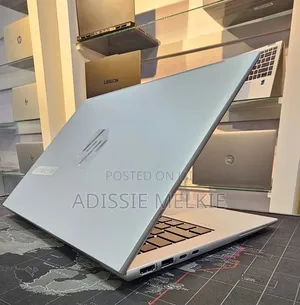 New Laptop HP EliteBook 840 10 16GB Intel Core i7 SSD 512GB
