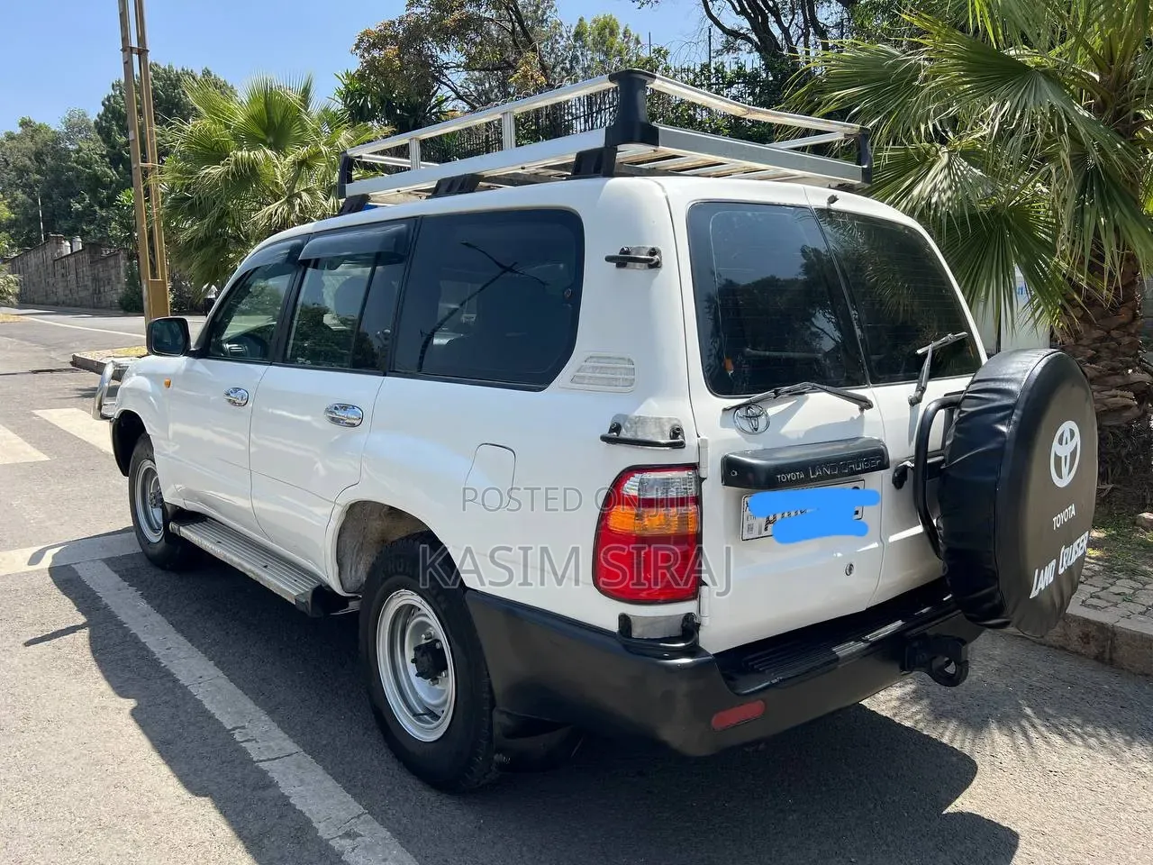 Toyota Land Cruiser HDJ 100 1999 White