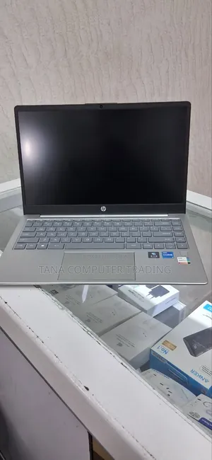 New Laptop HP Stream Notebook 16GB Intel Core i5 SSD 1T