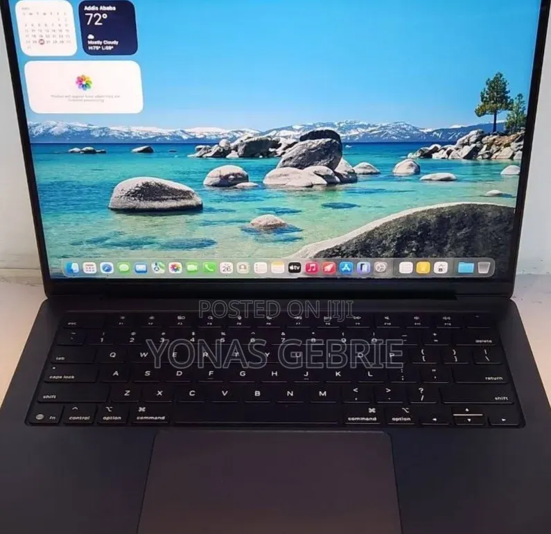New Laptop Apple MacBook 16GB Apple M5 SSD 512GB
