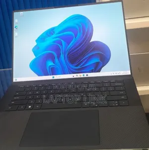 New Laptop Dell XPS 15 16GB Intel Core i7 SSD 512GB