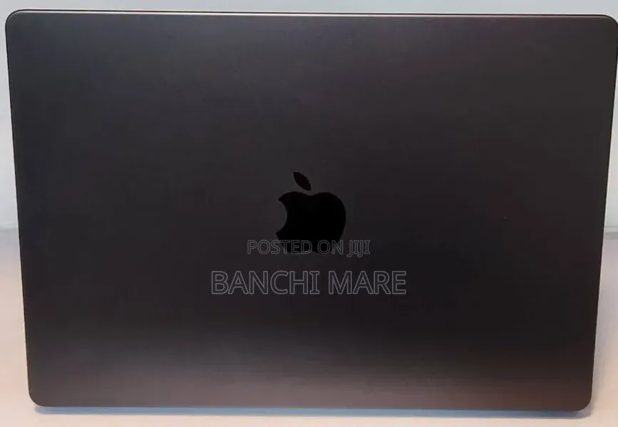 New Laptop Apple MacBook Pro 2025 M5 16GB Apple M5 SSD 512GB