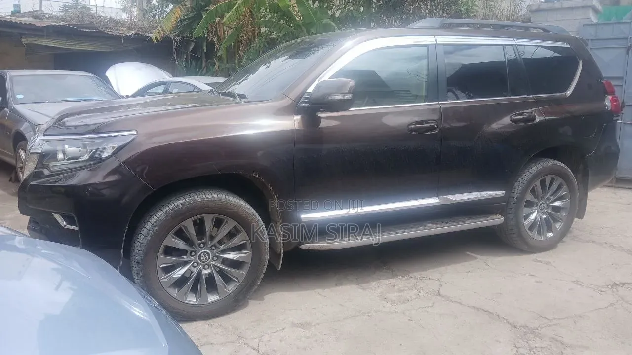 Toyota Land Cruiser Prado 2.8 2020 Brown