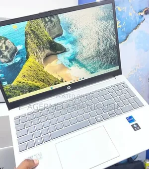New Laptop HP Stream Notebook 16GB Intel Core i7 SSD 1T