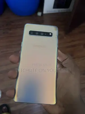 Samsung Galaxy S10 5G 512 GB White